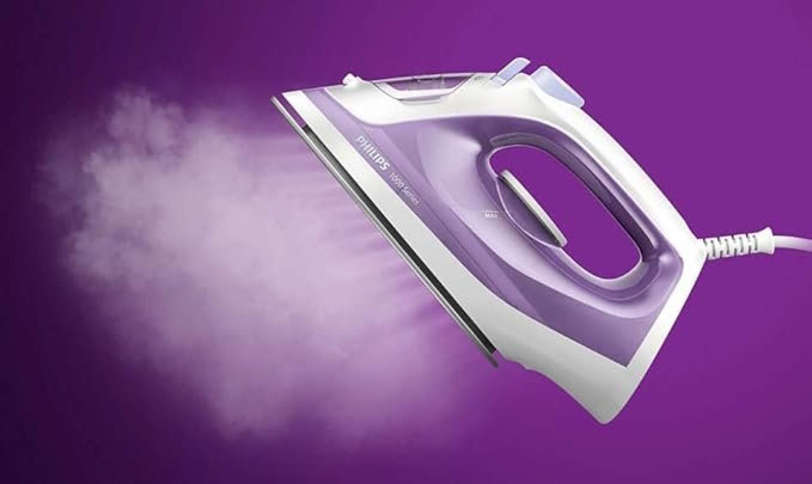 Philips Steam Iron 1000 Series Iron - 250ml Irons
